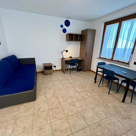 Corte Milano Роцано Екстериор снимка