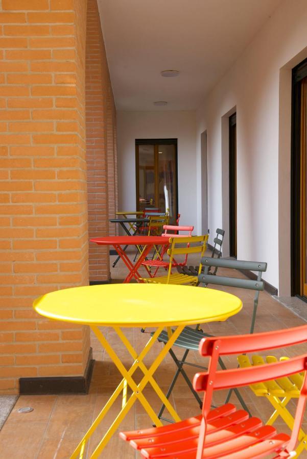 Corte Milano Роцано Екстериор снимка
